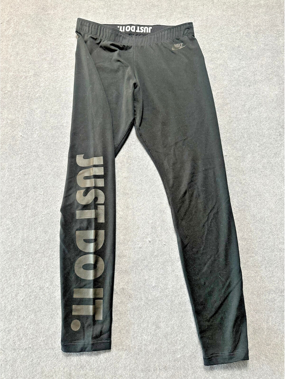 Nike Just Do It Girls Black Leggings Size Large Athletic Activewear